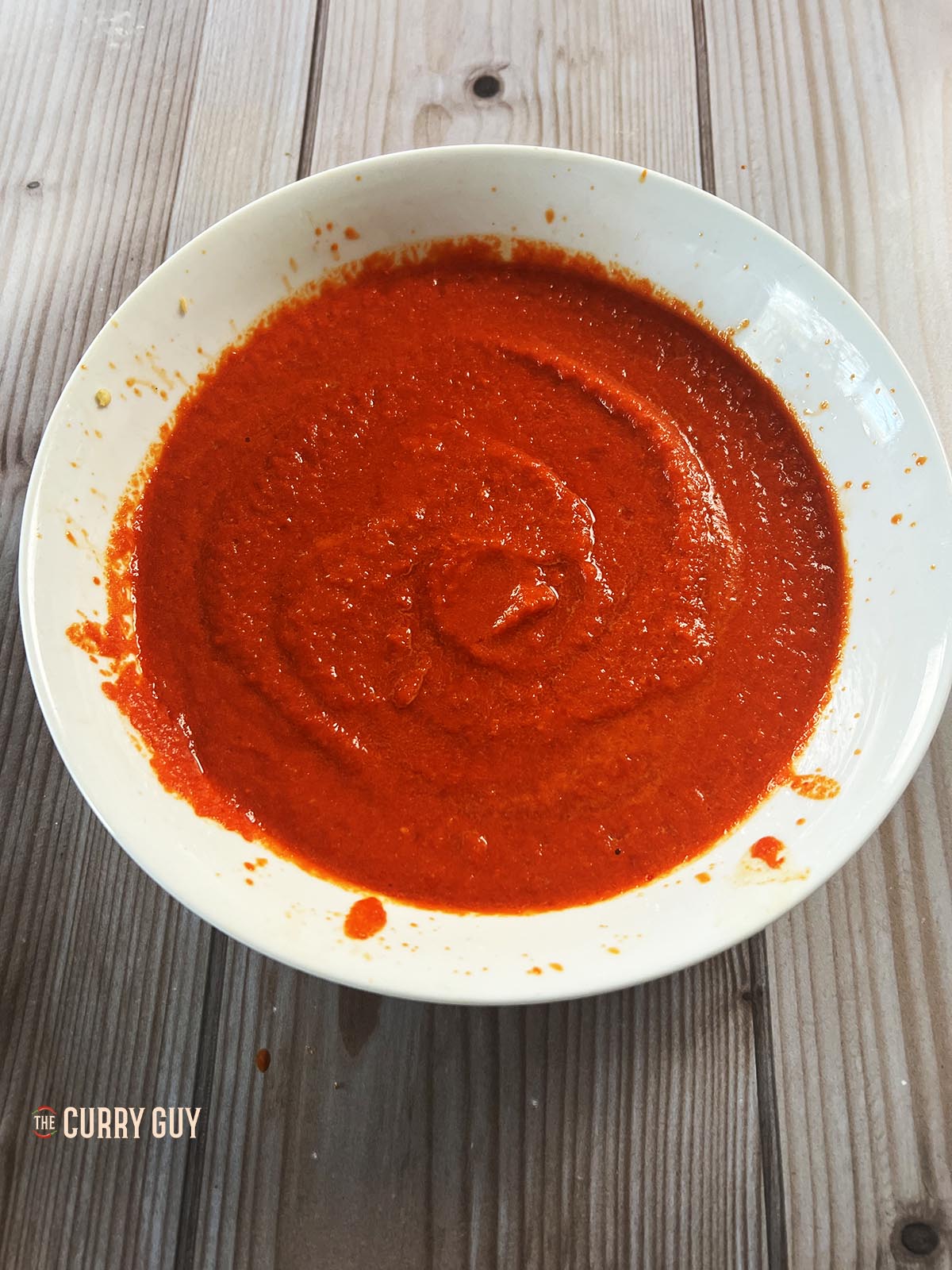 The blended chilli and garlic paste.