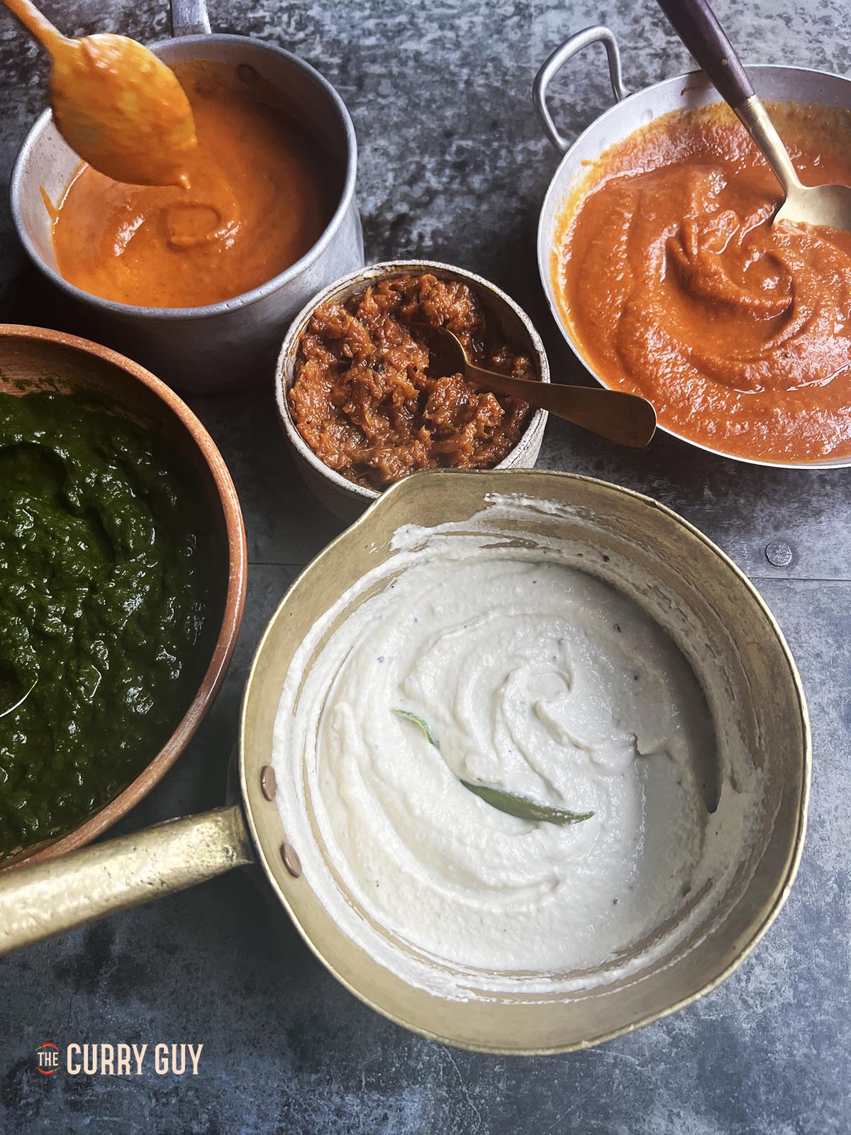 restaurant style white gravy