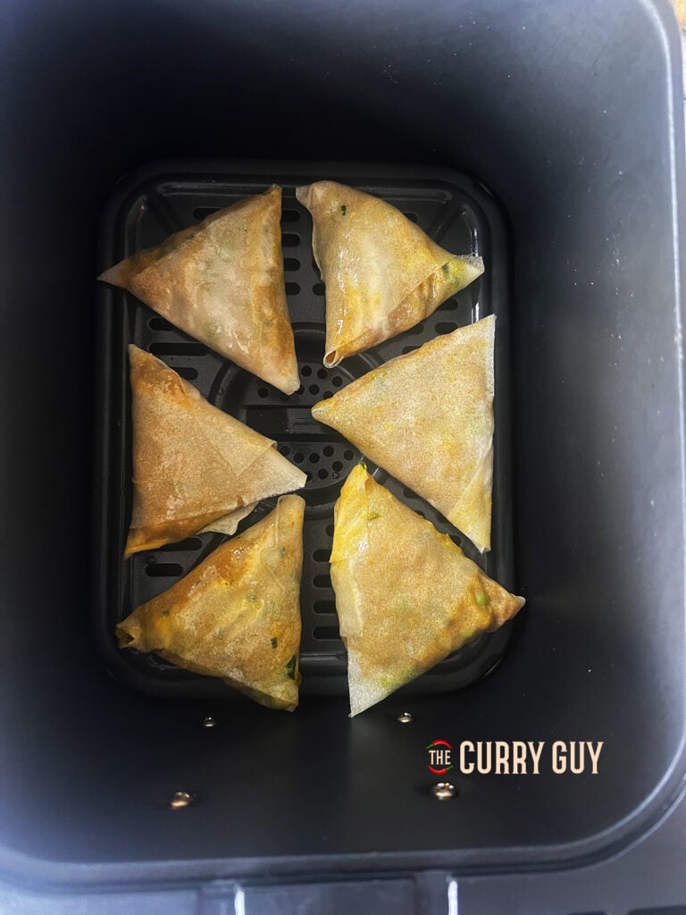 Air fryer samosas cooking 