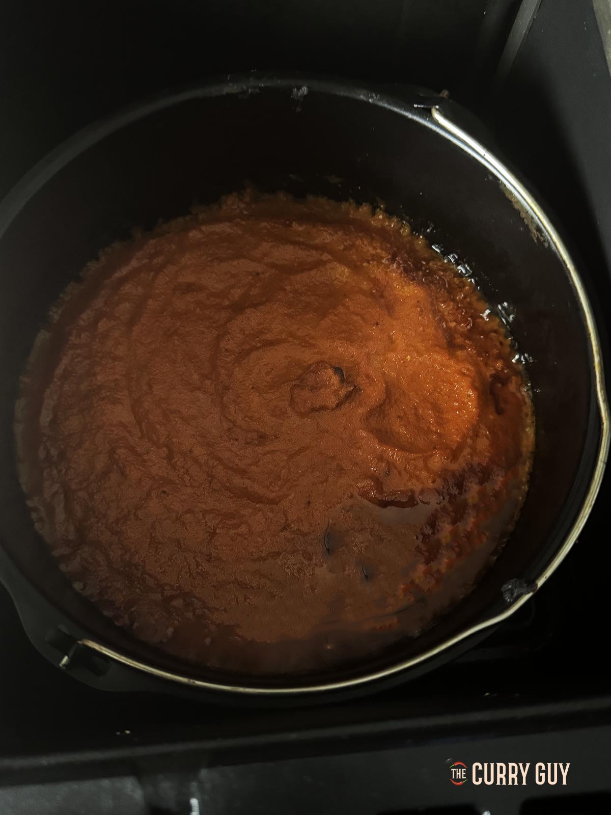 The browned sauce after 10 minutes of cooking.