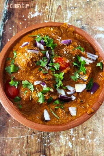 Air fryer lamb rogan josh curry