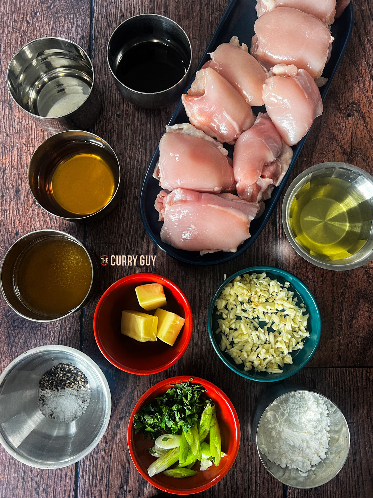 An image of all the ingredients needed to cook Honey Garlic Chicken.