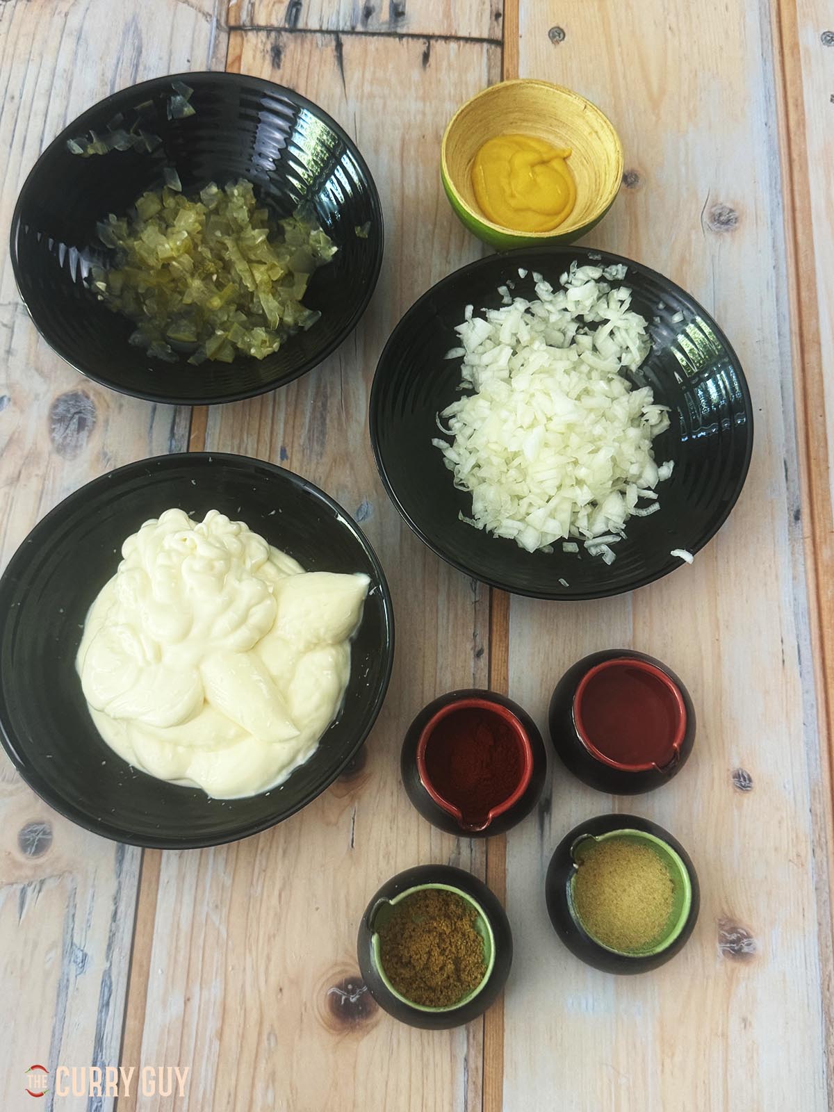 The ingredient for the sauce.