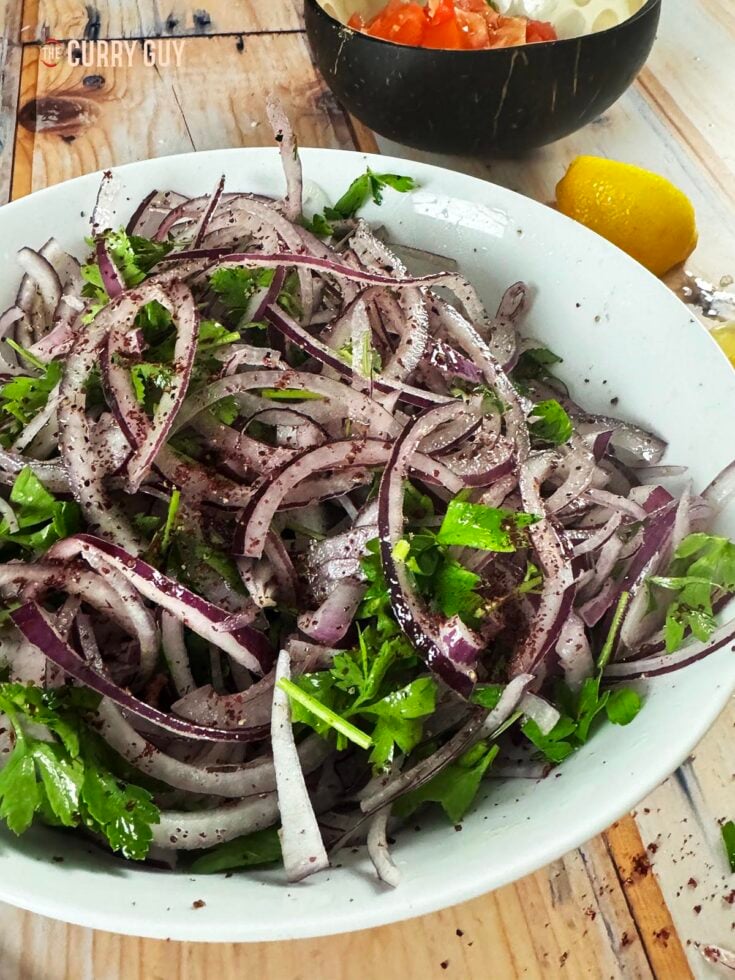 Turkish onion salad in a serving bowl.