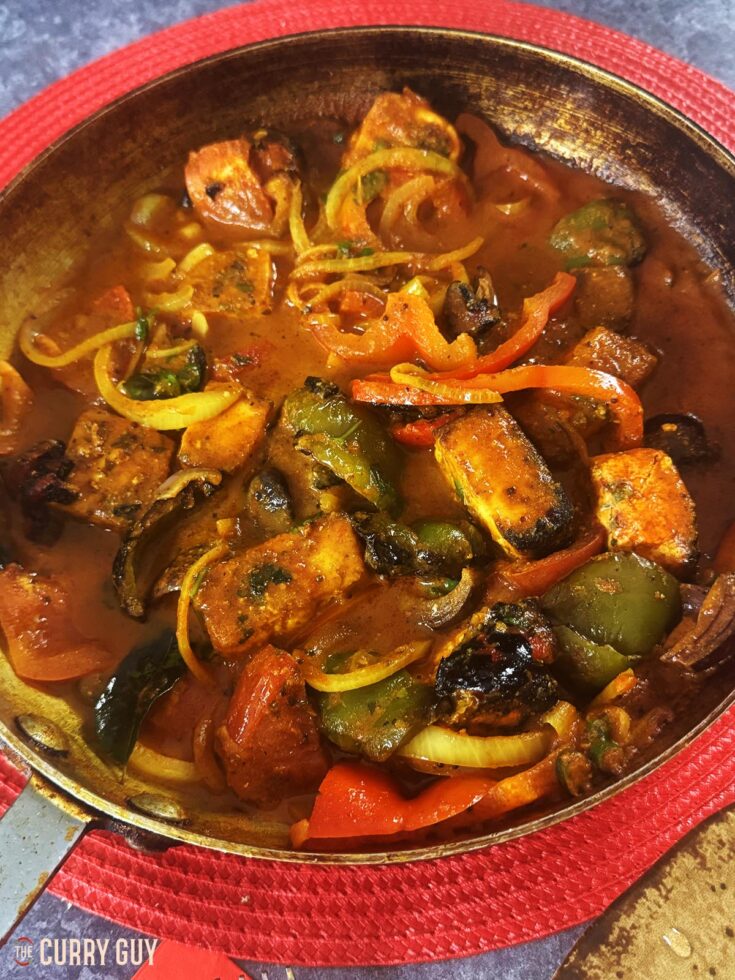 The paneer jalfrezi ready to serve.