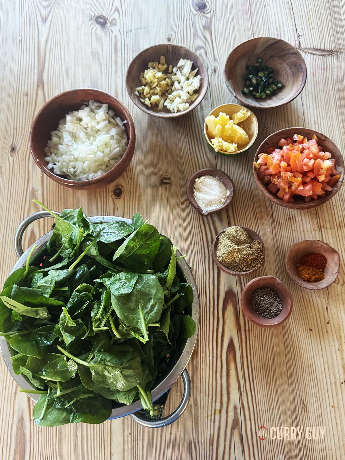 Ingredients for the slow cooker saag curry