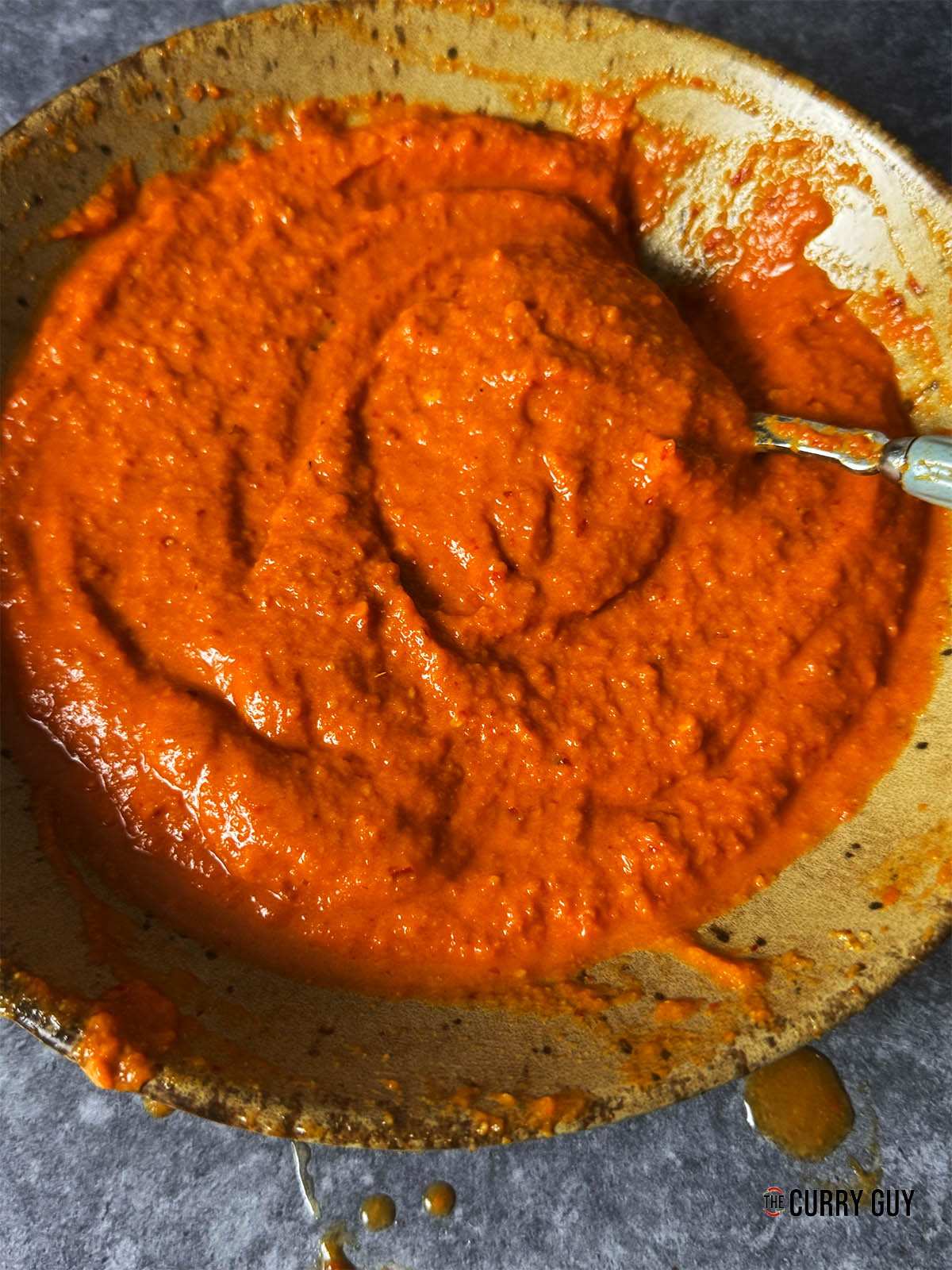 The blended paste in a bowl.
