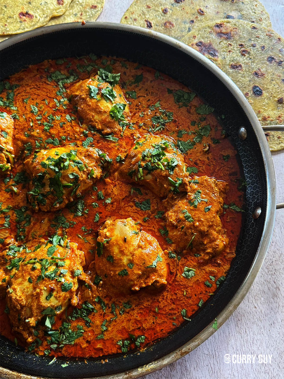 The finished dahi chicken curry in the pan it was cooked in. 