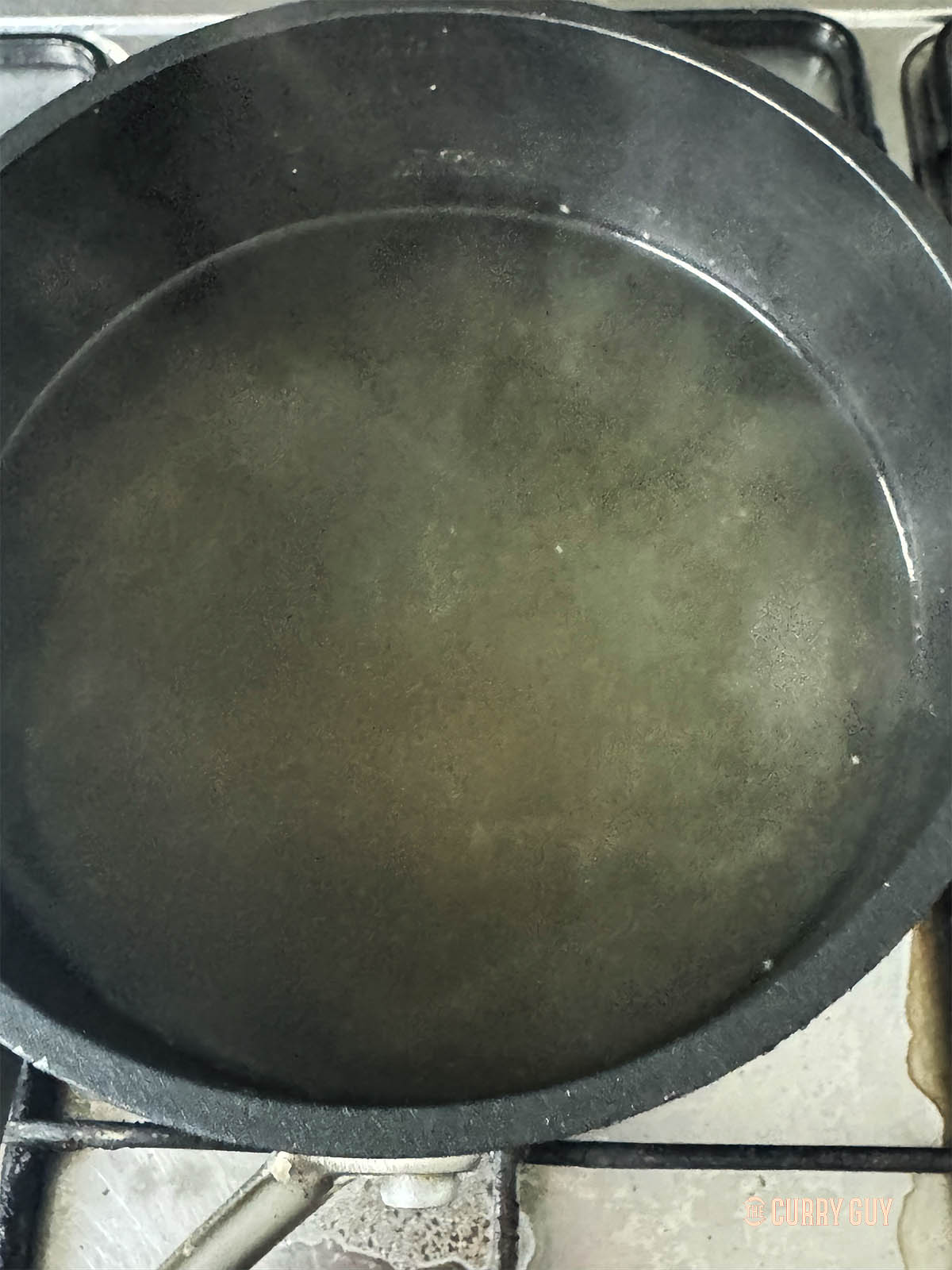 The clear broth ready for adding the remaining miso ingredients. 