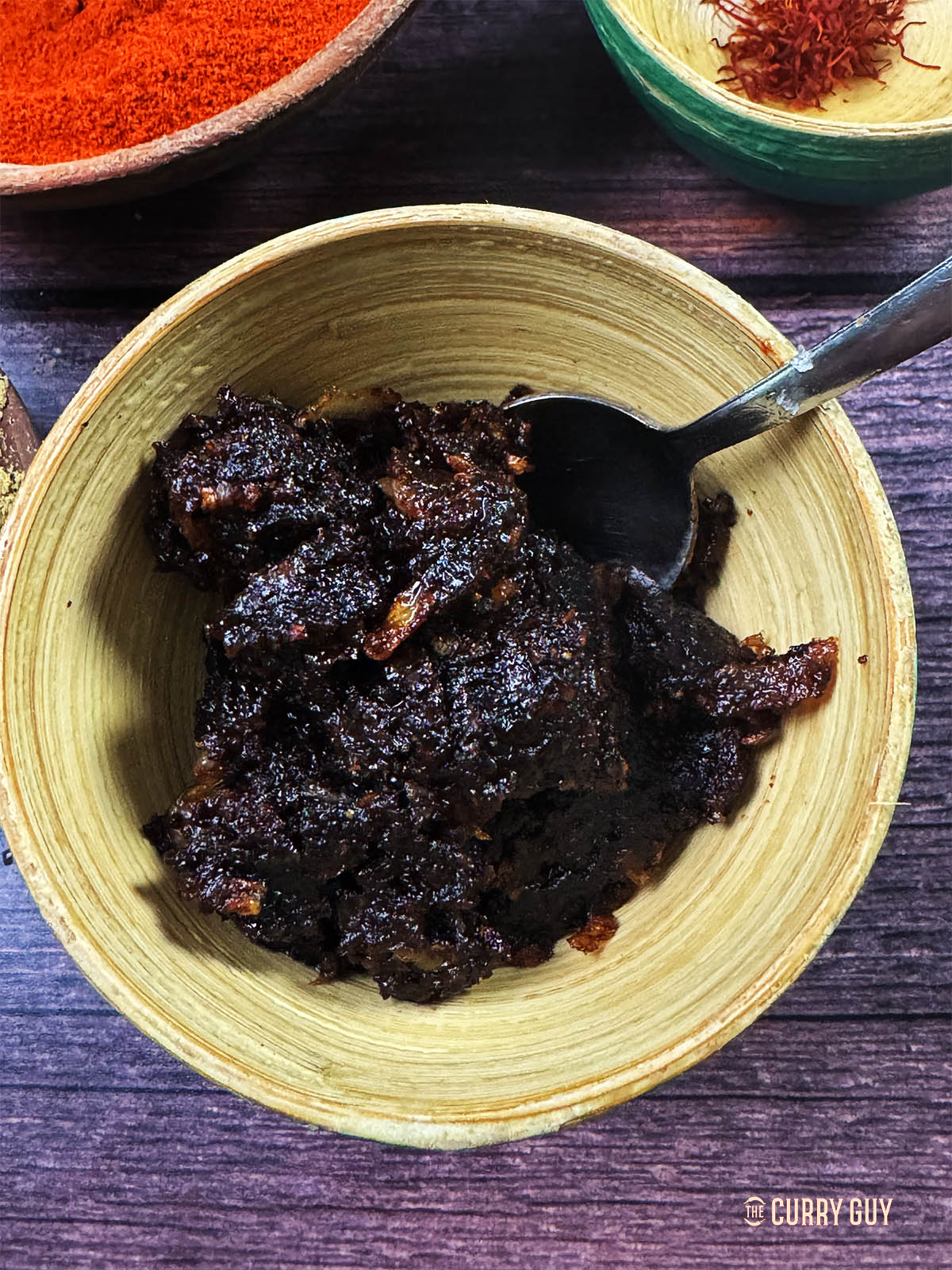 The blended onions before mixing with the yoghurt.