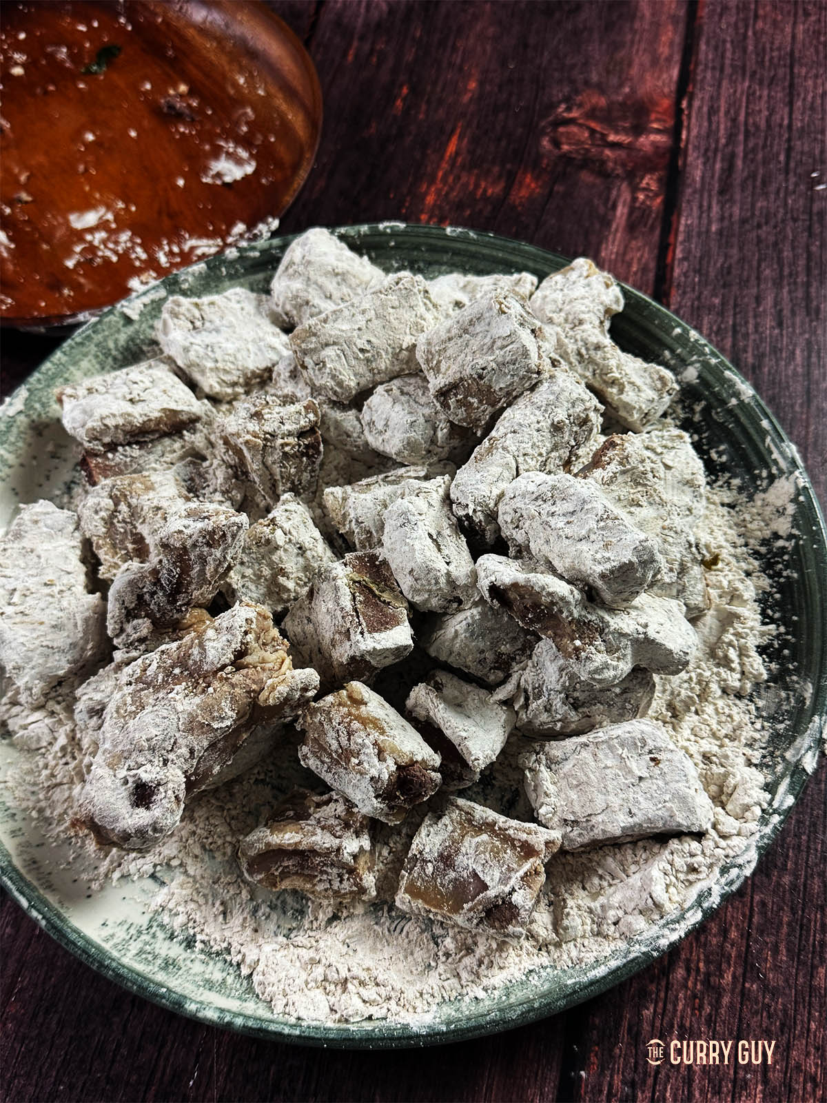 The rubs dusted with the spiced flour mixture.